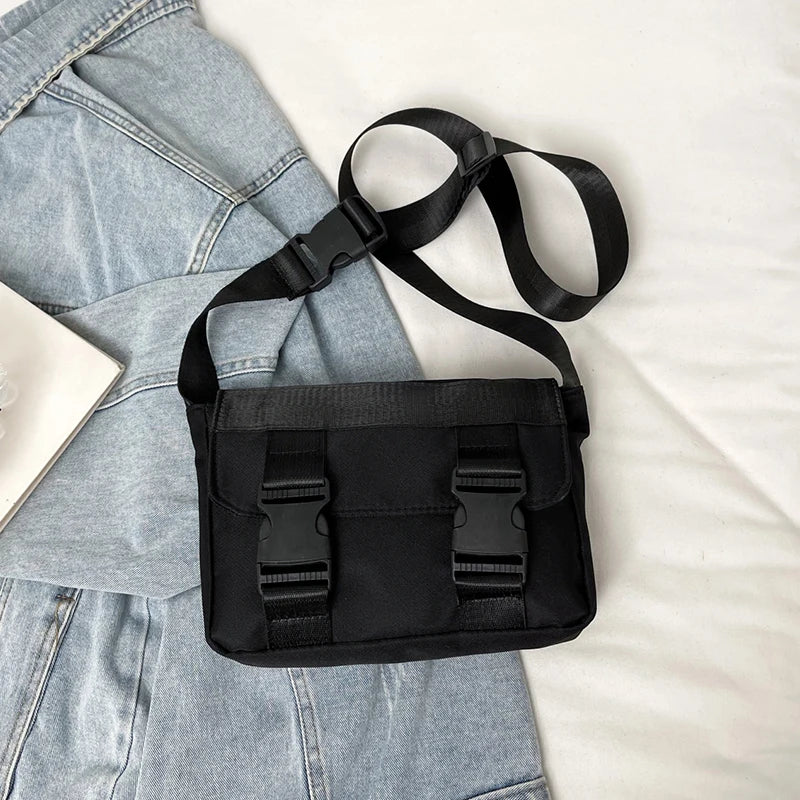 New style trendy casual crossbody bag, version stylish shoulder bag, versatile small and unique messenger bag Luxegan