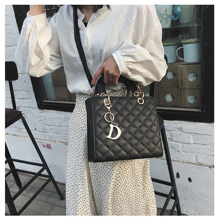Luxury Lingge Chain Tote Bag | Women's Fashion Shoulder & Crossbody Handbag Luxegan