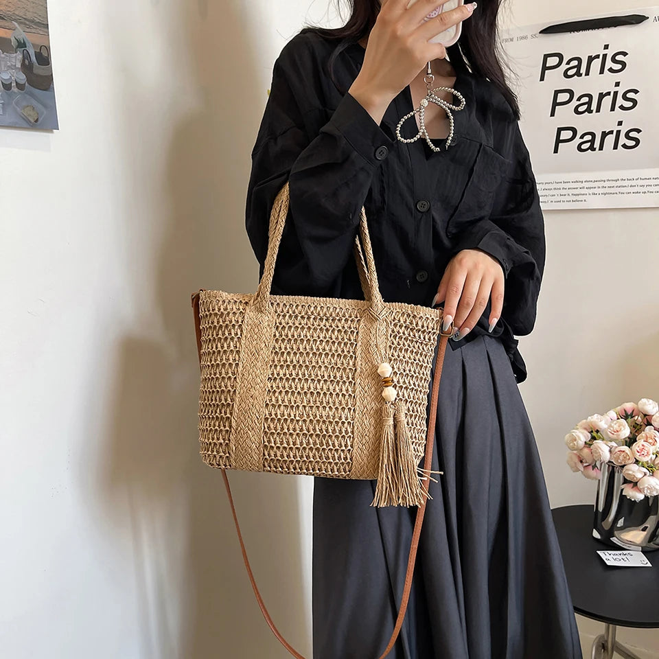 New Fashionable Straw Women's Bag | Elegant & Trendy Satchel Shoulder Bag Luxegan