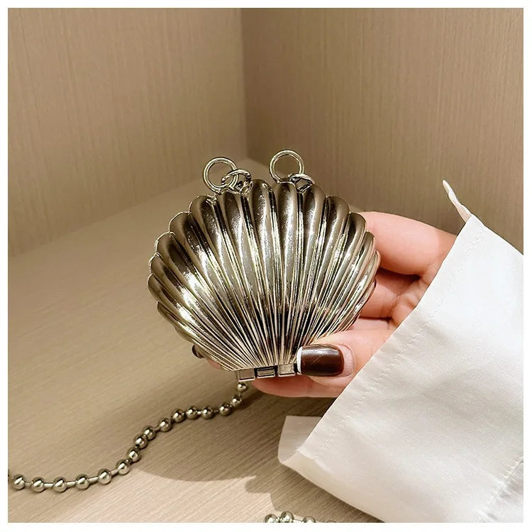 Mini Acrylic Shell Evening Bag | Designer Luxury Gold & Silver Handbag | Glamorous Wedding Party Purse | Fashionable Hard Case Chain Crossbody Shoulder Bag (Model 969288) Luxegan