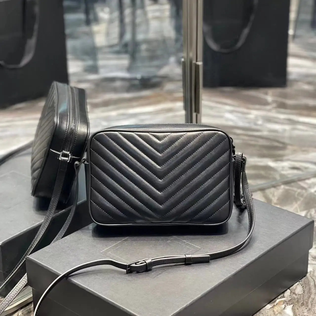 Fashionable Versatile Cow Leather Women's Bag | Small Square Crossbody Shoulder Bag & Single Handle Wristlet (For Camera) Luxegan