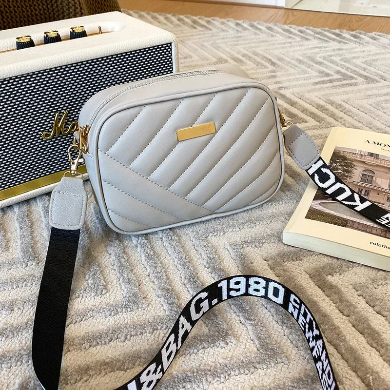 Fashion Women's Small Crossbody Bag | Luxury Designer Messenger & Travel Purse Luxegan