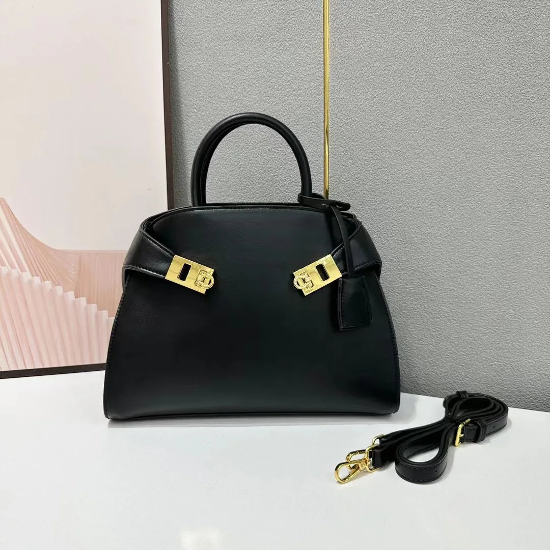Luxury Designer Shell Messenger Bag | Sophisticated "Bowling Style" Silhouette | New Fashion Large Capacity Shoulder Bag | "Dignified" High-Performance PU Leather Essential for Radiant Versatile Styling Luxegan