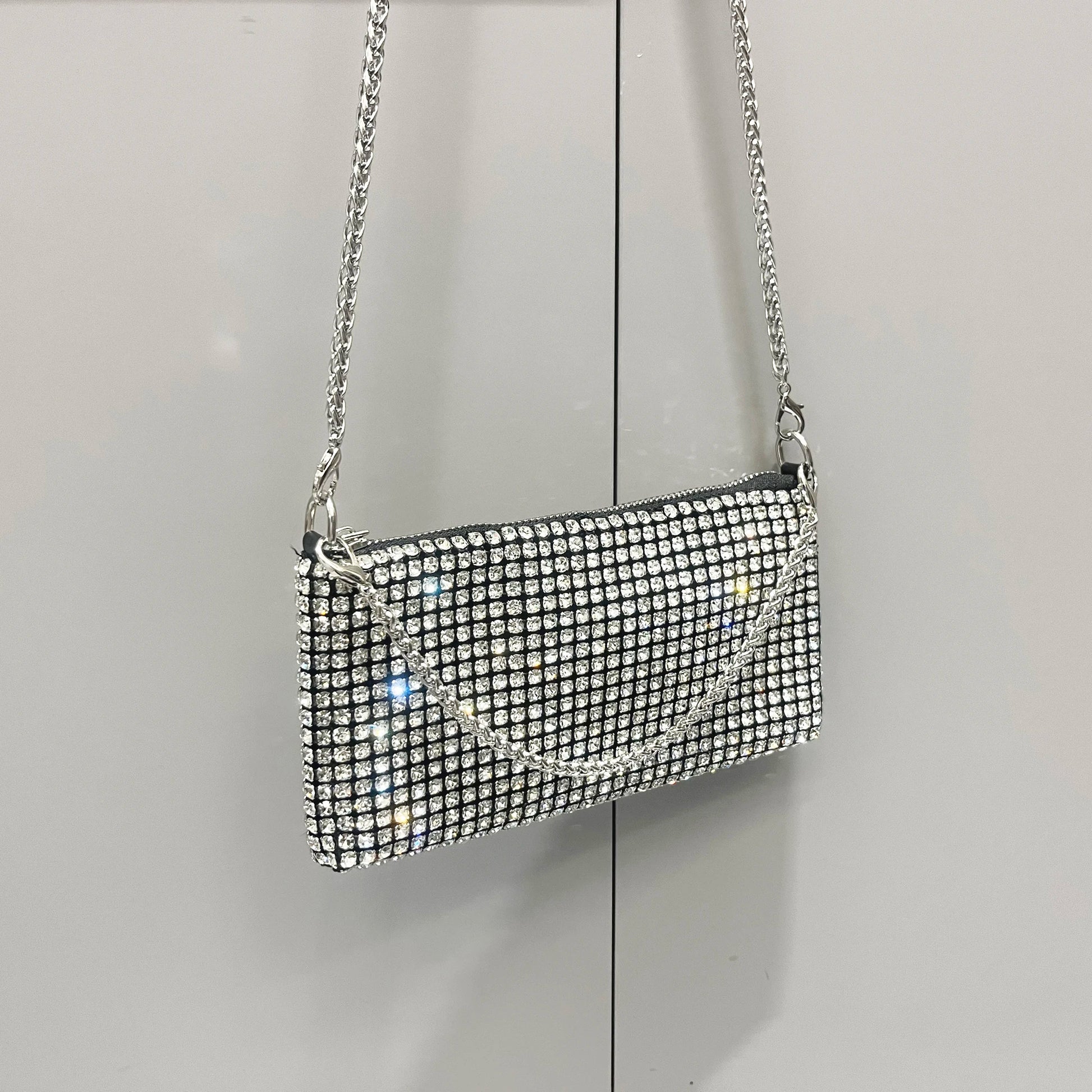 Luxury Designer Rhinestones Clutch Purse | Sparkling Evening Handle Bag for Women | Elegant Crystal Shoulder Bag & Fashionable Party Purse Luxegan