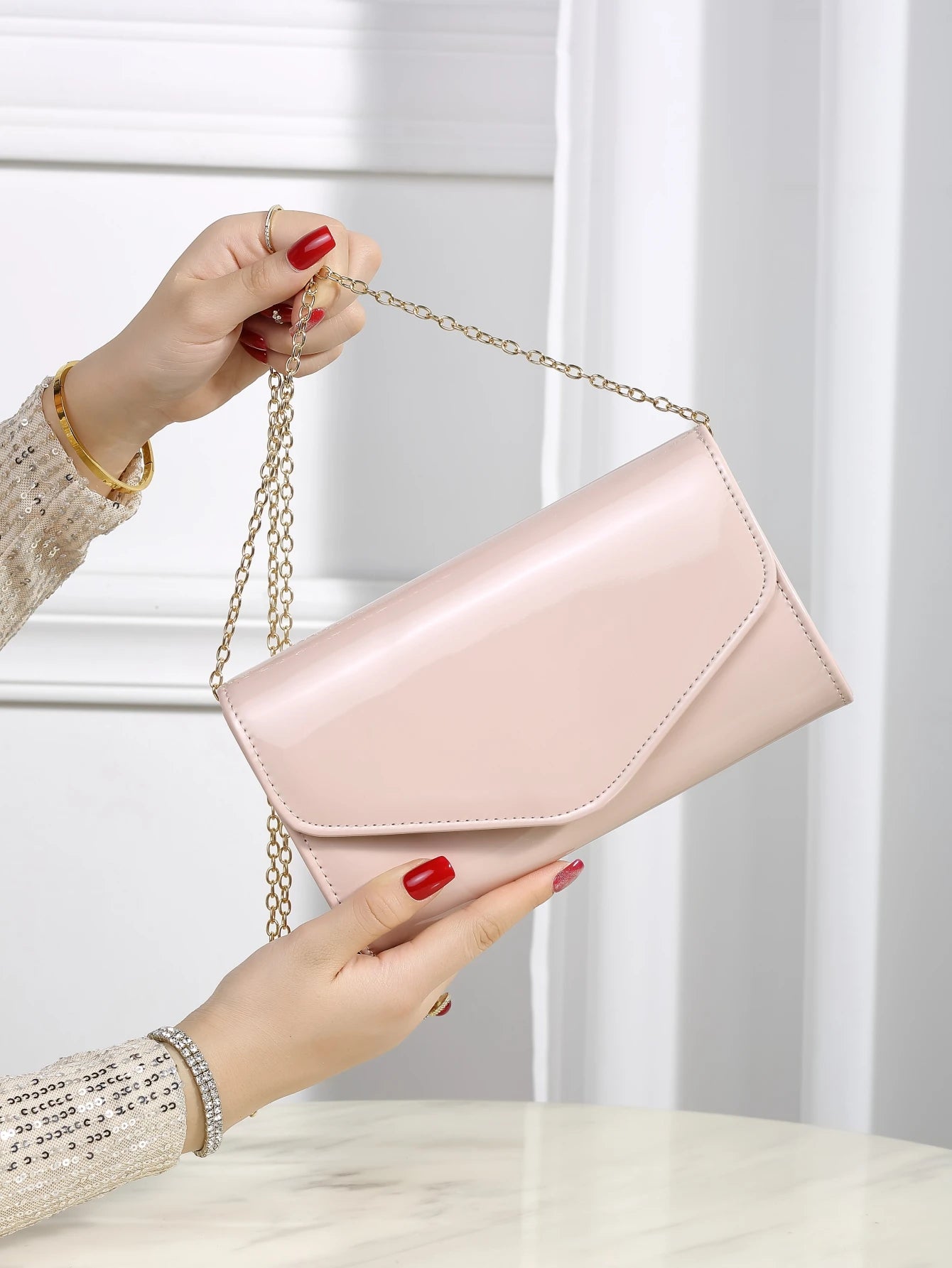 PU Leather Solid Clutch Bag | Hard Elegant Chain Crossbody Square Bag Luxegan