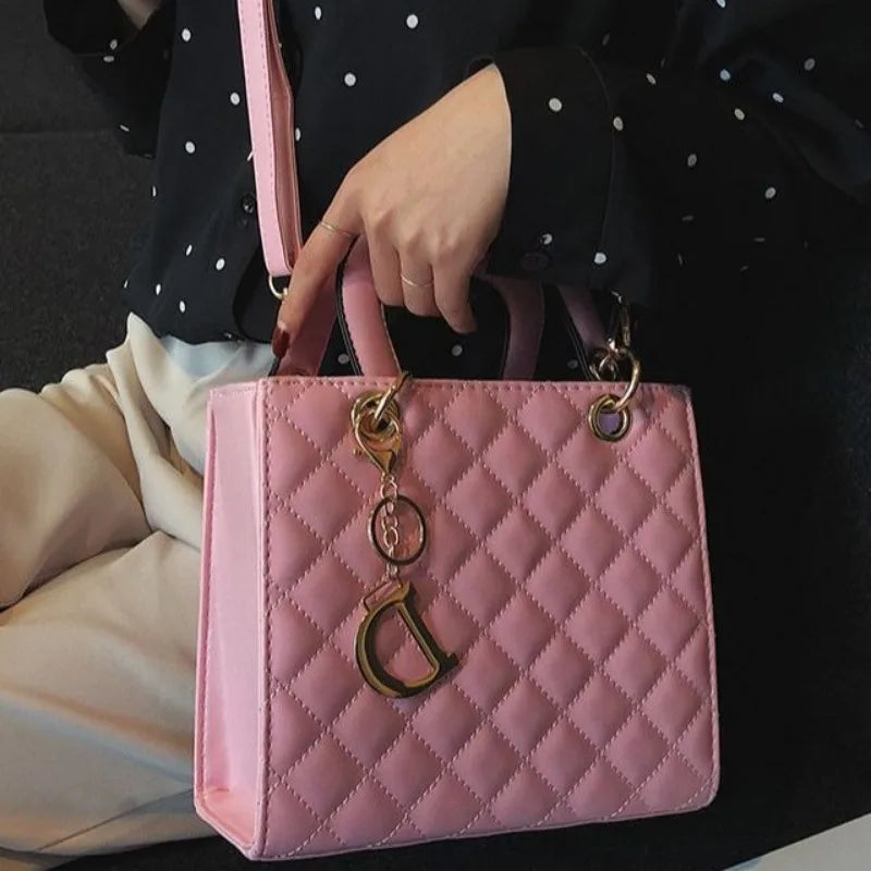 Luxury Lingge Chain Tote Bag | Women's Fashion Shoulder & Crossbody Handbag Luxegan