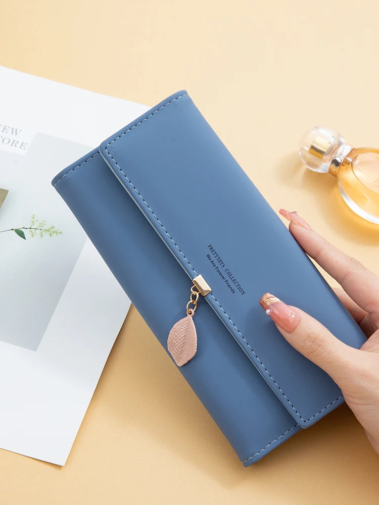 Hot Selling Spring and Summer New Women's Bag | Japanese and South Korean Small Fresh Leaf Pendant Three-Fold Bag Luxegan