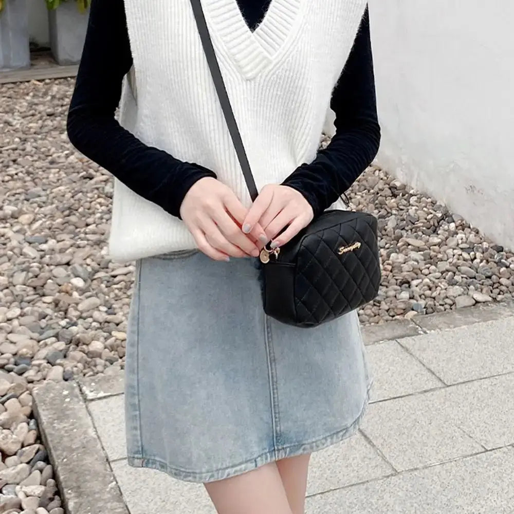 PU Leather Solid Square Bag | Soft Appliqued Chain Crossbody & Handle Handbag Luxegan