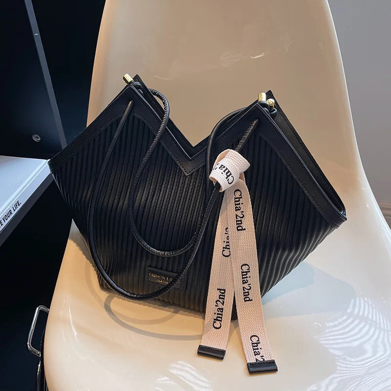 Korean Style "Big Bag" Women's Casual Tote | Versatile All-Match Commuter Shoulder Bag | Fashionable Student Handbag with Ribbon Decoration | High-Quality PU Leather Daily Carry (Model ZY052) Luxegan