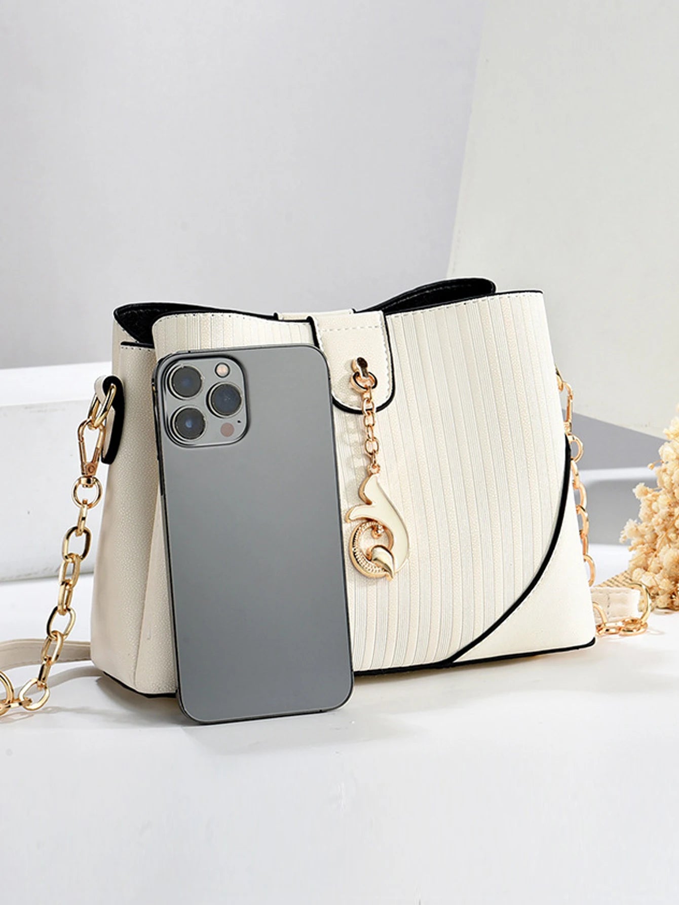 Fashionable Bucket Bag | Simple Style PU Leather Handbag & Large Capacity Crossbody Bag Luxegan