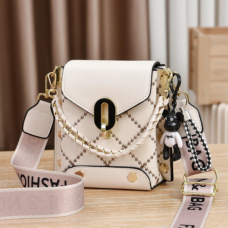 Mini Studded Decor Crossbody Bag | Argyle Embroidery Mobile Phone Purse & Trendy Chain Handbag for Women Luxegan