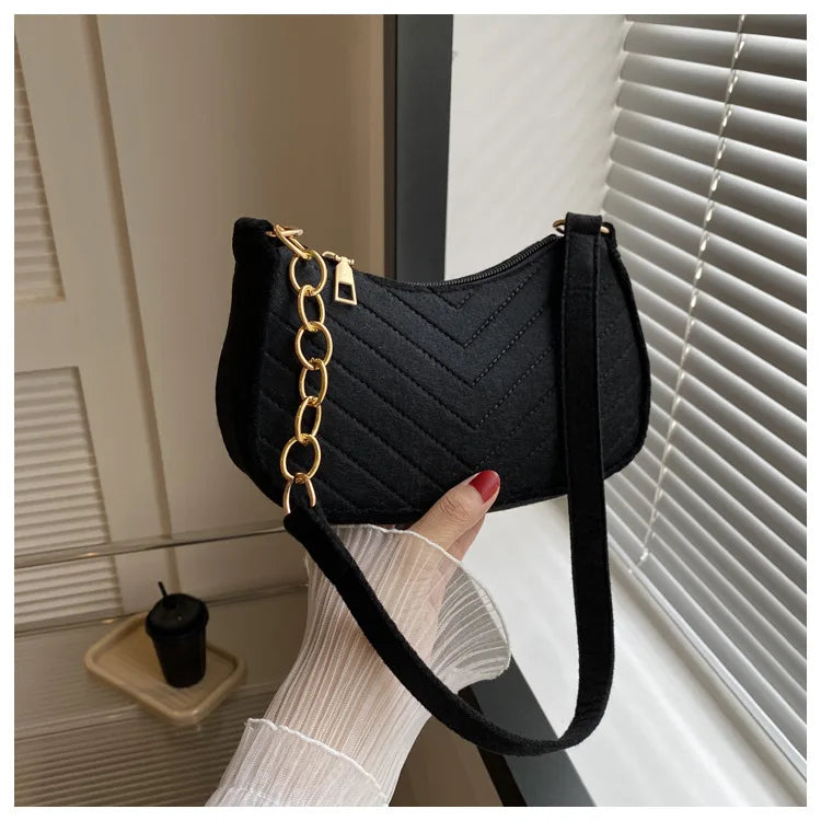 Fashion Felt Mini Shoulder Bag for Women | Design Advanced Crescent Saddle Underarm Handbag with Chain Detail Luxegan