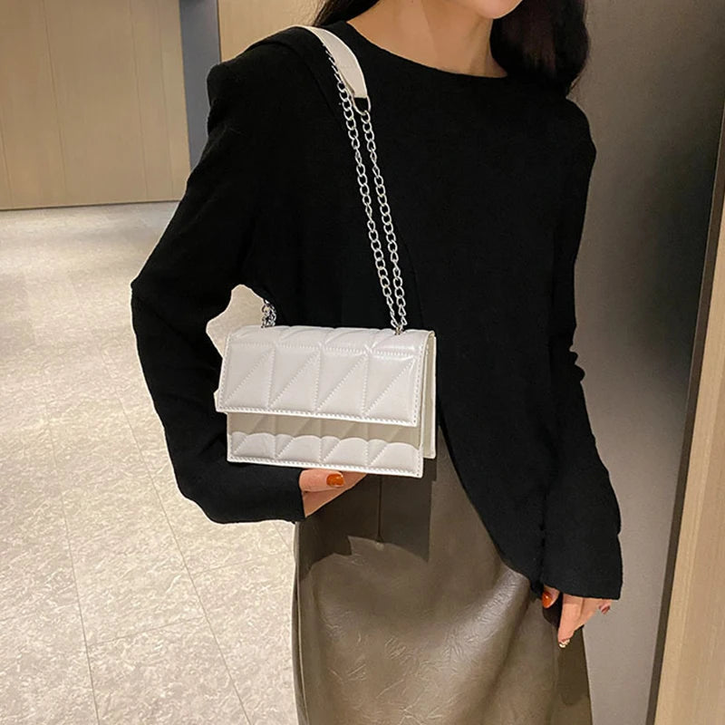 Designer Fashion Women’s Shoulder Bag | Sophisticated PU Leather Handle Handbag | Elegant Chain Strap Crossbody | Luxury "Dignified" Soft Minimalist Purse for Versatile Styling Luxegan