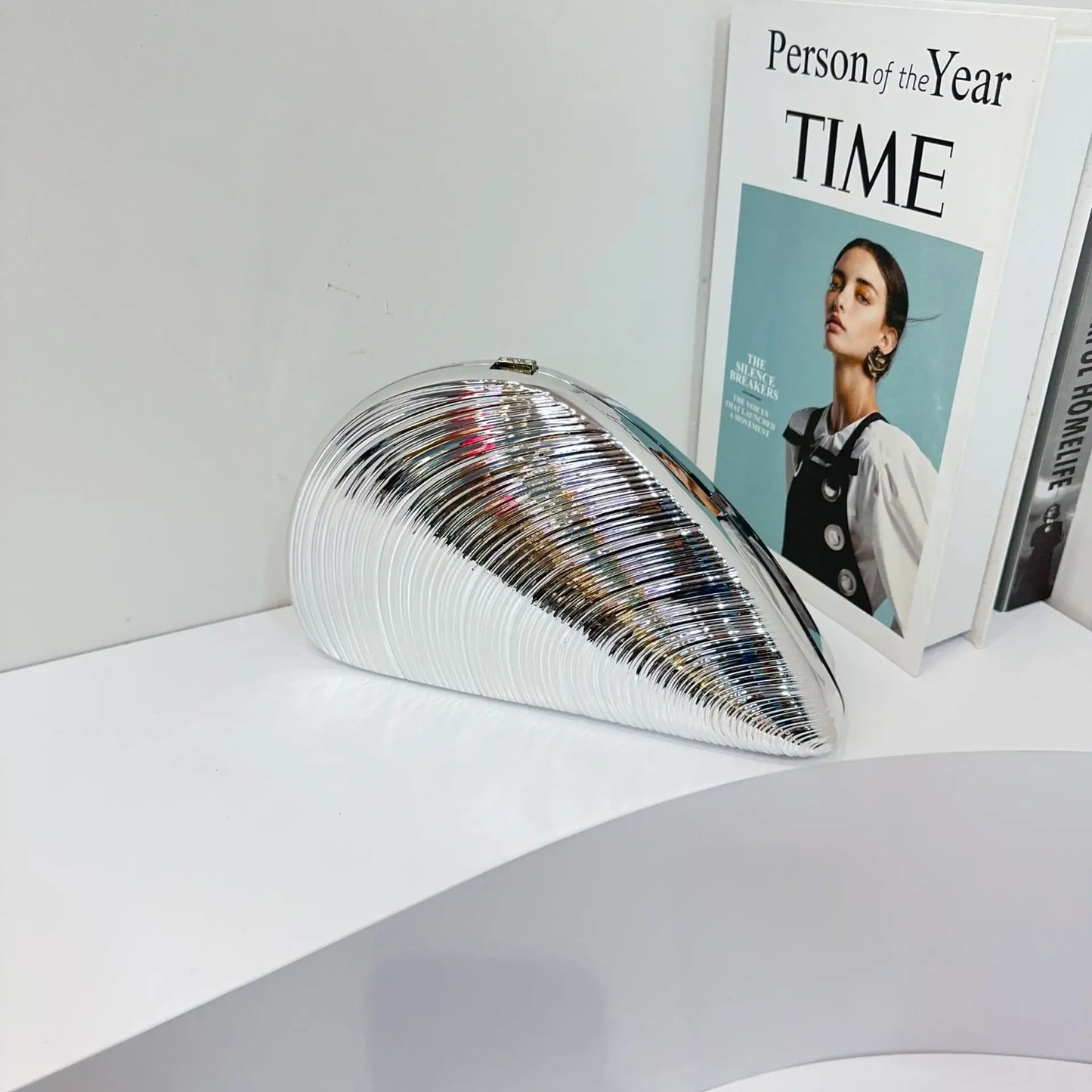 Hard Acrylic Shell Evening Bag | Retro Golden/Silver Metal Hasp Clutch Luxegan