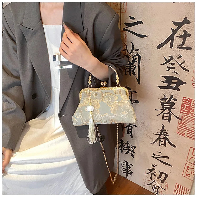 Chinese Style Embroidered Shoulder Bag | Elegant Handbag & Retro Small Square Bag (Wedding Party Luxury Designer Women's Evening Clutch) Luxegan