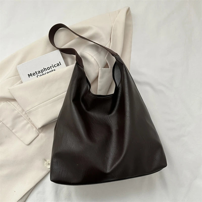 Vintage Soft PU Leather Ladies Shoulder Bag | Commuter Large Handbag & Women's Versatile Tote Underarm Bag (Quality Design)