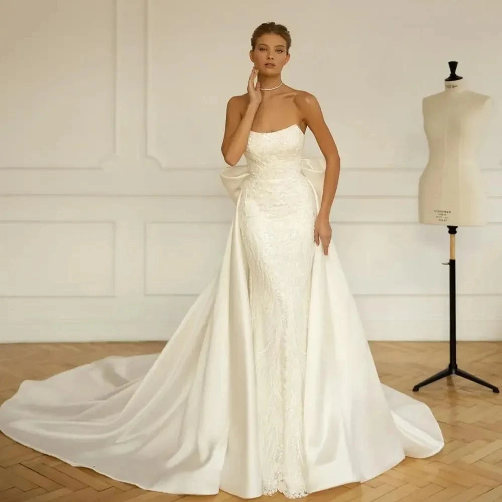 Liquid-Satin Mermaid Bridal Monument | Two-Way Kinetic Detachable Train Gala Gown | Architectural Sweetheart Backless Beaded Applique Masterpiece | Exquisite Floor-Length Luxegan