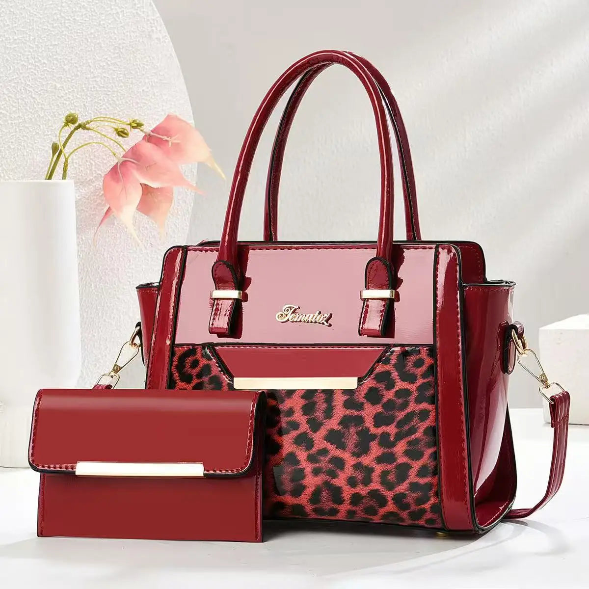 Fashionable New Women's Handbag | Shiny Leather Large Capacity Shoulder Bag | Classic Retro Diagonal Cross Bag Commuting Tote Bag Luxegan