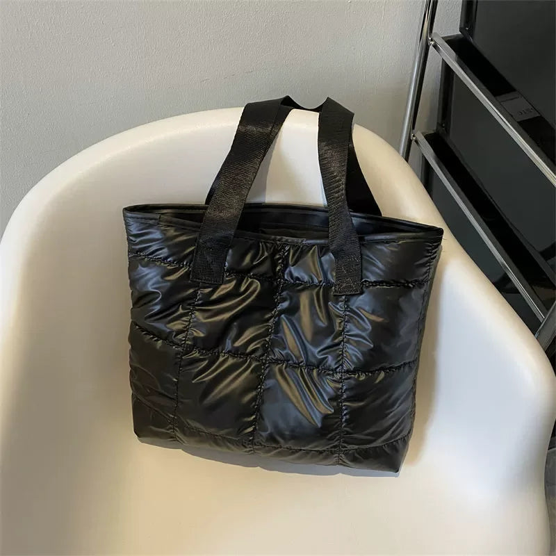 Stylish Single Shoulder Bag | Solid Color Zipper Closure Luxegan