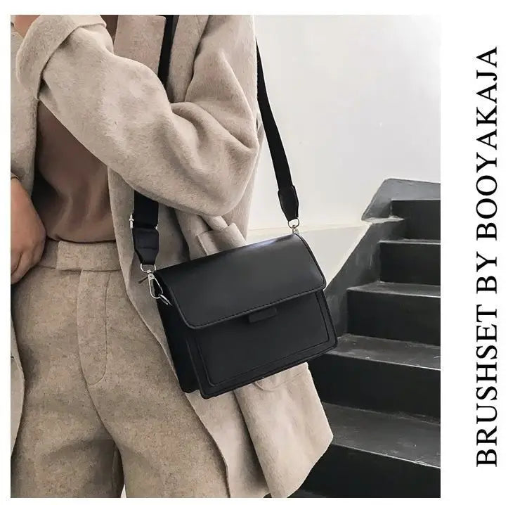 Classic Designer PU Leather Crossbody Bag for Women Travel Handle Handbag | Fashion Shoulder Messenger Bag Ladies Small Flap Bag Luxegan
