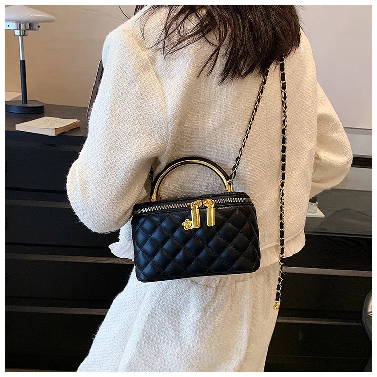 Quilted British Style PU Leather Crossbody | Small Square Chain Bag Luxegan