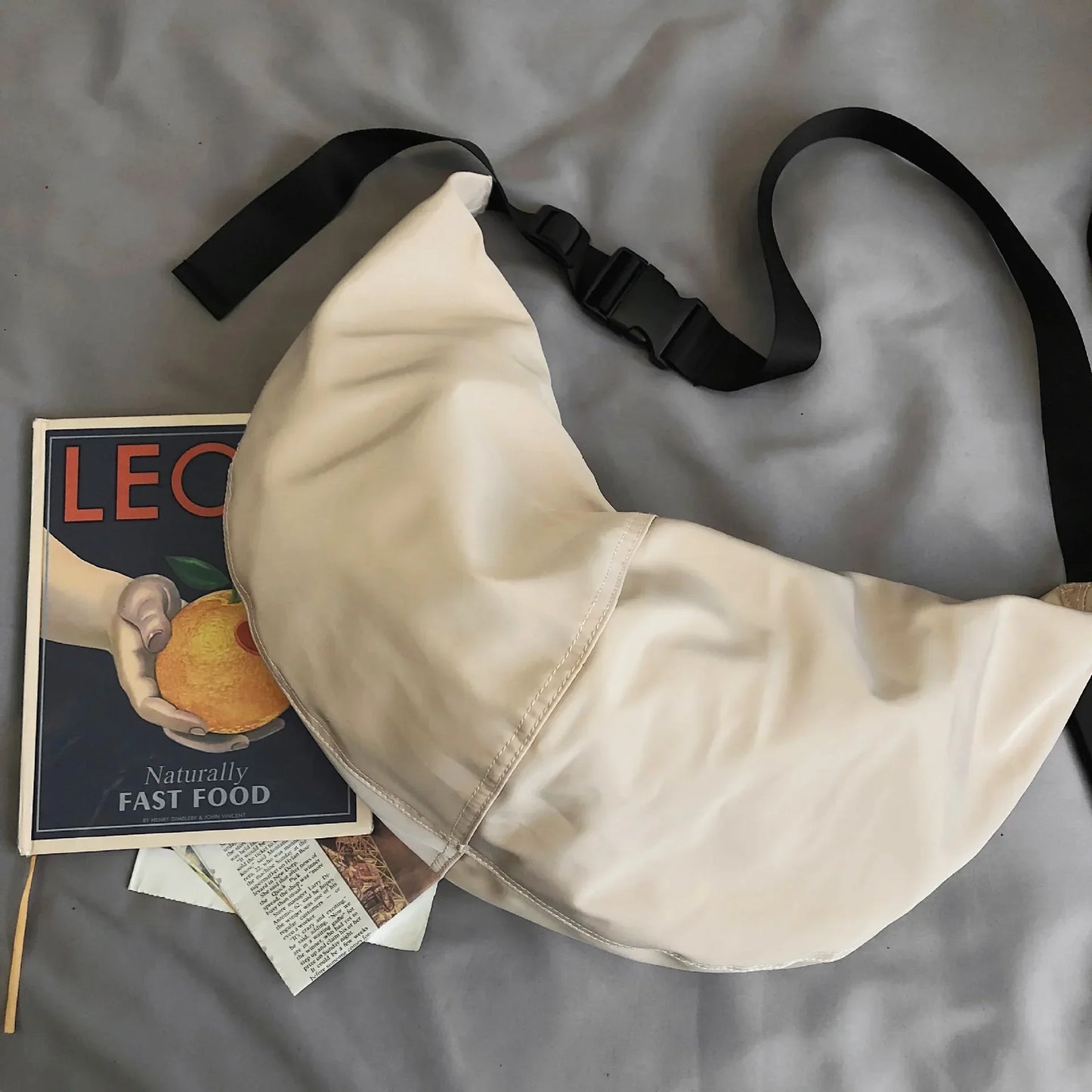 Unisex Solid Color Large Capacity Hobo Crossbody Bag | Harajuku Japanese Style Waterproof Nylon Travel Shoulder Purse Luxegan