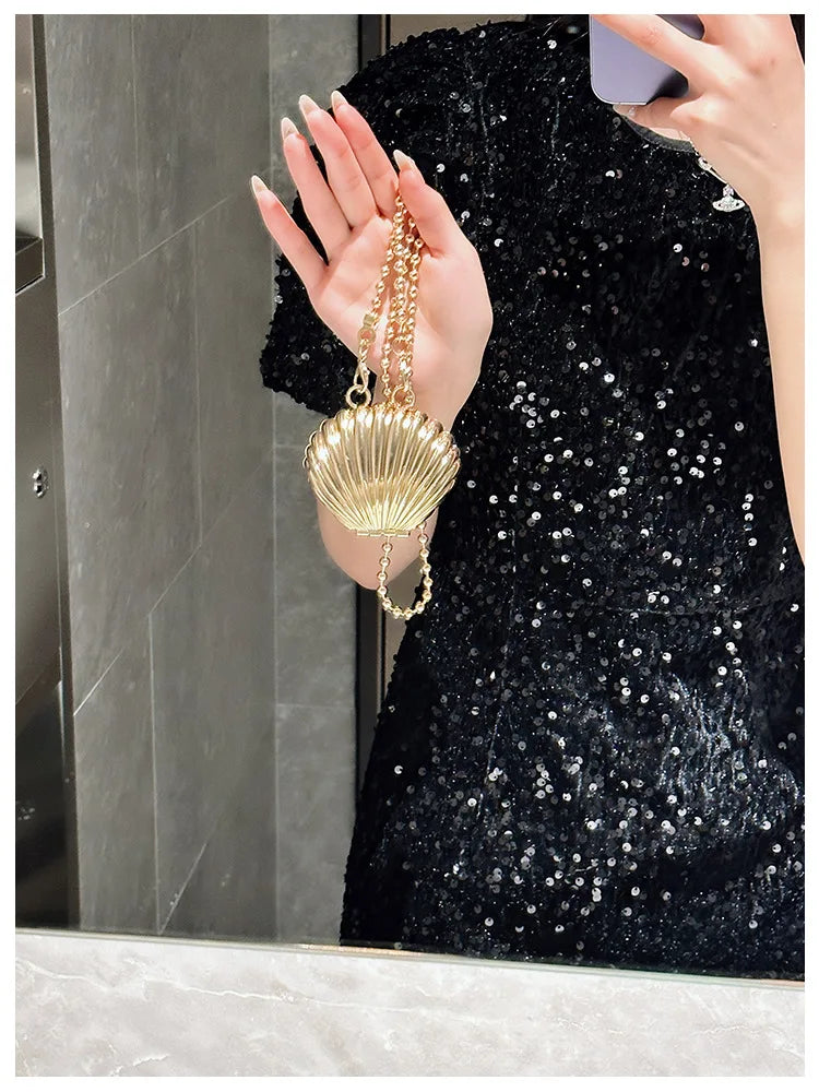 Metallic Heart Shell Minaudiere | Hard Golden/Silver Designer Evening Clutch Luxegan