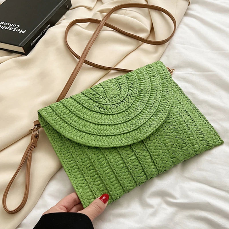 Bolsos de playa de verano para mujer Bolso bandolera de paja hecho a mano con sobre Bolso de hombro trenzado Bolso de mano de vacaciones tejido
