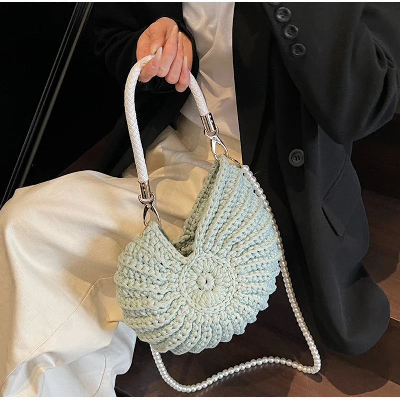 Polyester Hand-Woven Conch Shell Bag | Cute Pearls Chain Novelty Crossbody Bag Luxegan