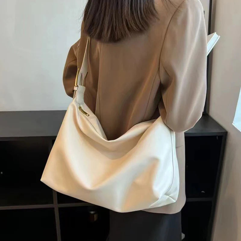 Vintage Big Capacity Shoulder Bag | Soft Leather Crossbody & Armpit Satchel Bag (Casual Portable Handbag Purse - Bolsa) Luxegan