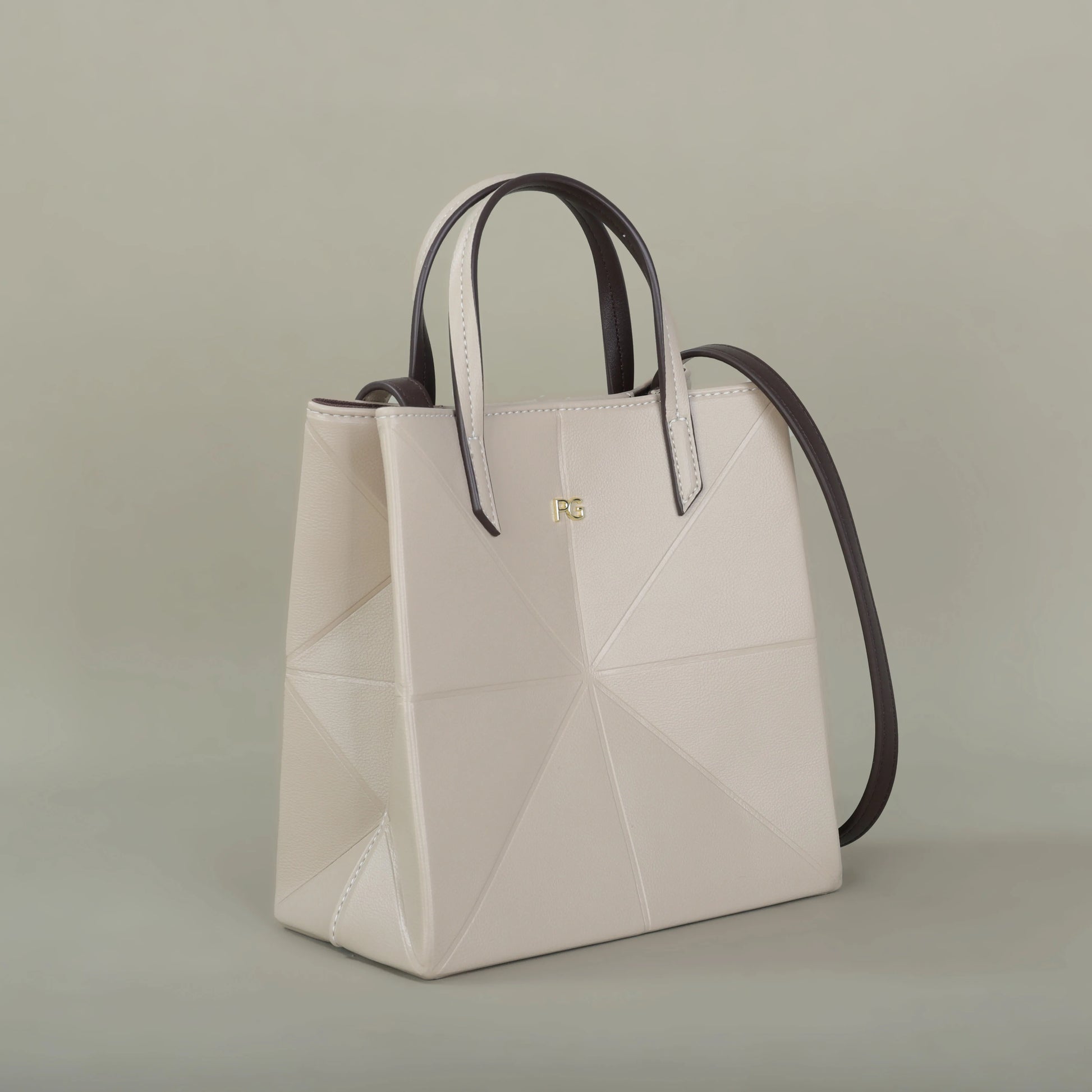 Women’s Classic Foldable Bucket Bag | Fashionable Geometric Crossbody & Shoulder Handbag | Casual PU Leather Letter Print Party Purse Luxegan