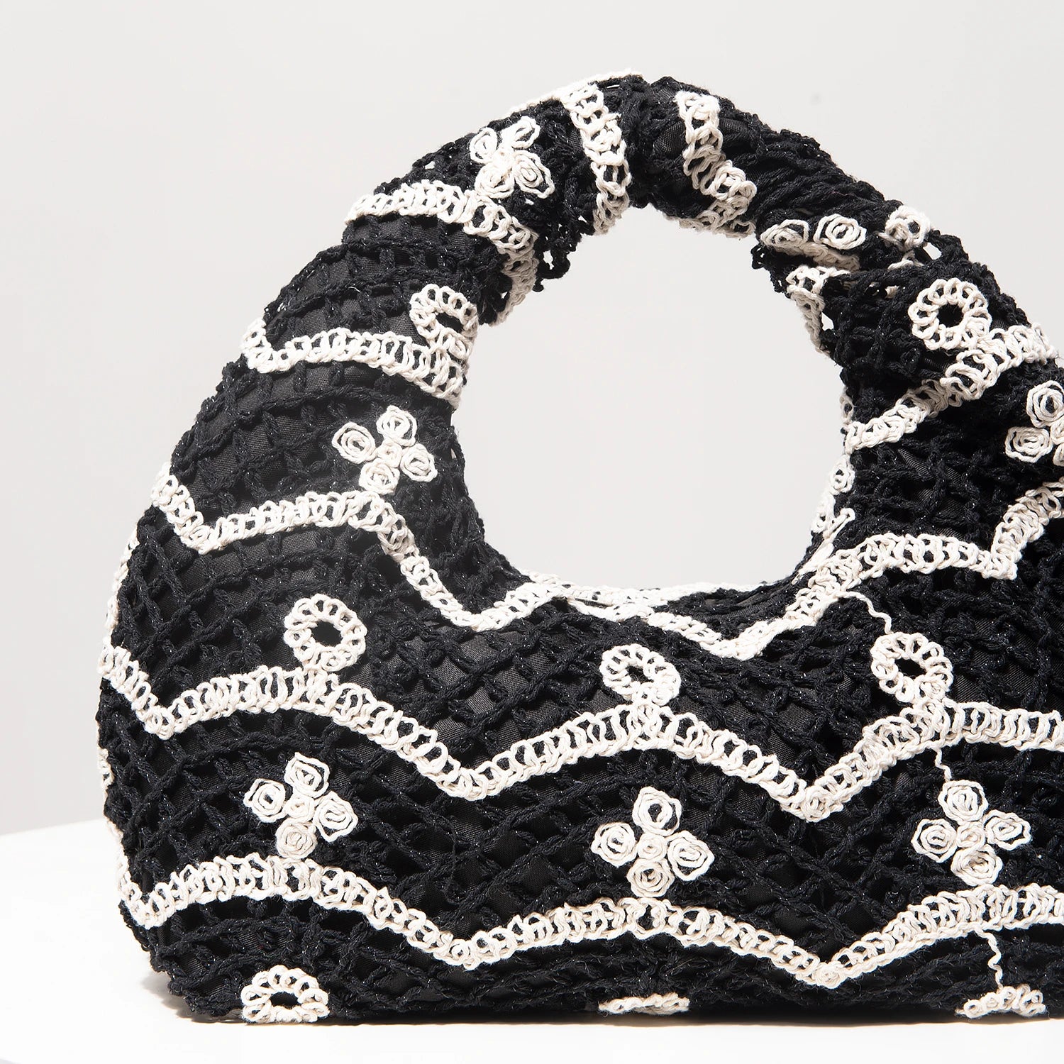 Soft Bohemian Hollow Woven Handbag | Zippered Crochet Beach Tote Luxegan