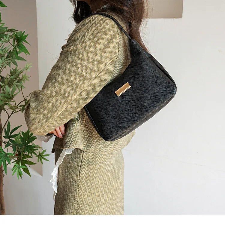 Luxury Lightweight PU Leather Crossbody | Small Solid Color Flap Bag Luxegan