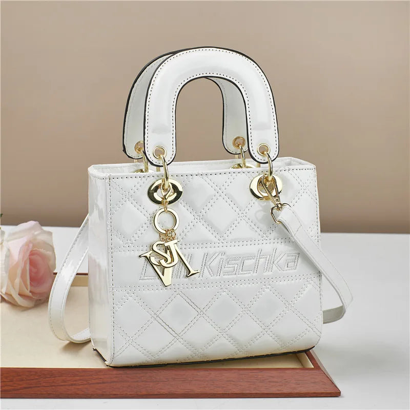 Luxury Brand Designer Daifei Bag | Fashionable New Women's Handbag & Versatile Classic Shoulder & Crossbody Bag (High-Quality) Luxegan