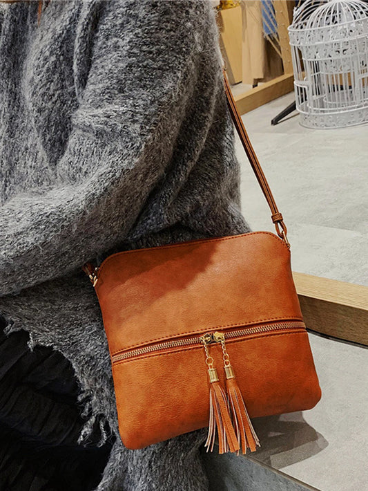 Fashionable Retro Large Capacity Women's Shoulder Bag | High-Quality Solid Color PU Leather Crossbody Bag & Soft Leather Handbag Luxegan
