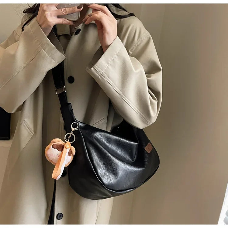 New Trendy Women's Crossbody Bag | Retro PU Leather Dumpling Shoulder Bag & Lightweight Tote Bag Luxegan