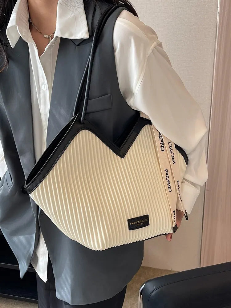 Korean Style "Big Bag" Women's Casual Tote | Versatile All-Match Commuter Shoulder Bag | Fashionable Student Handbag with Ribbon Decoration | High-Quality PU Leather Daily Carry (Model ZY052) Luxegan