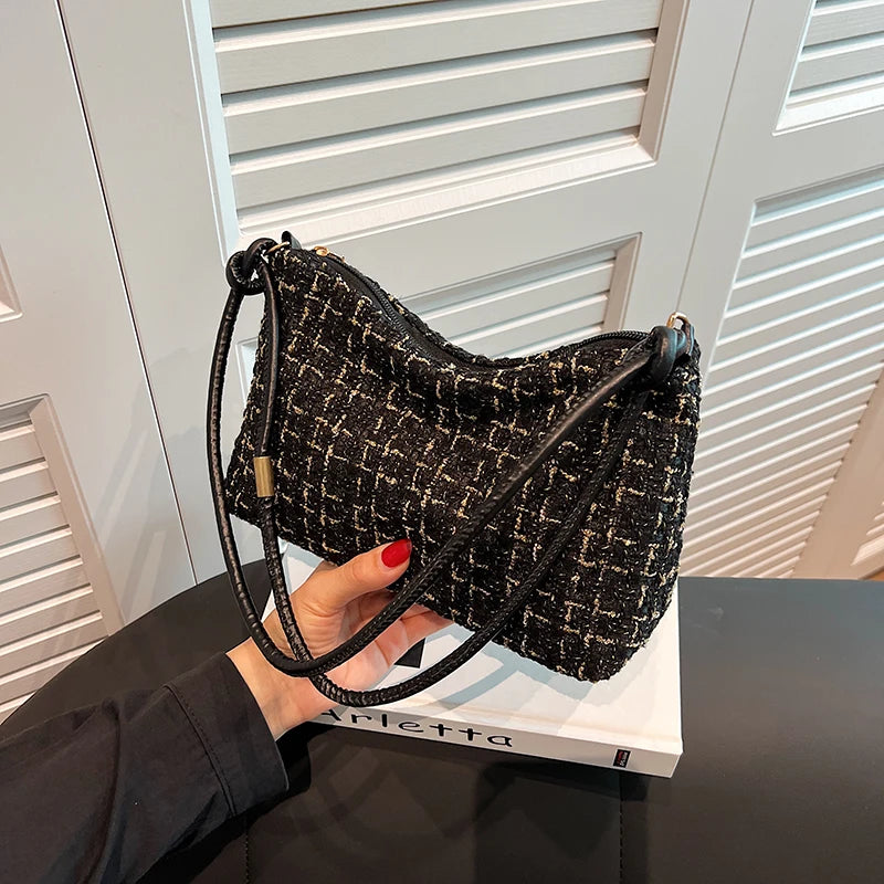 Luxury Designer Hobo Bag | Soft Hollow-Out Evening Clutch Luxegan