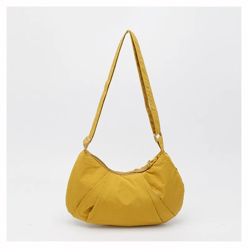 New Large-Capacity Crescent Bag for Women | Trendy Casual Nylon Shoulder & Crossbody Bag (Simple Croissant Style, Commuting) Luxegan
