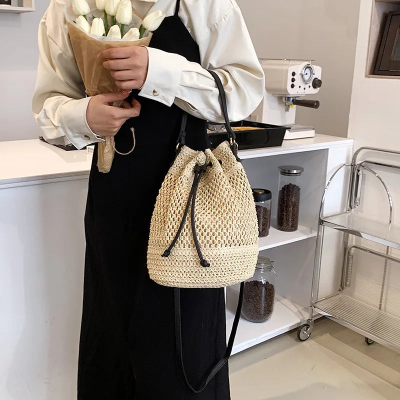 Simple Straw Bucket Bag for Women | Woven Handmade Shoulder Bag & Drawstring Crossbody Bag (Rattan Beach Bag for Girls & Travel Purse) Luxegan