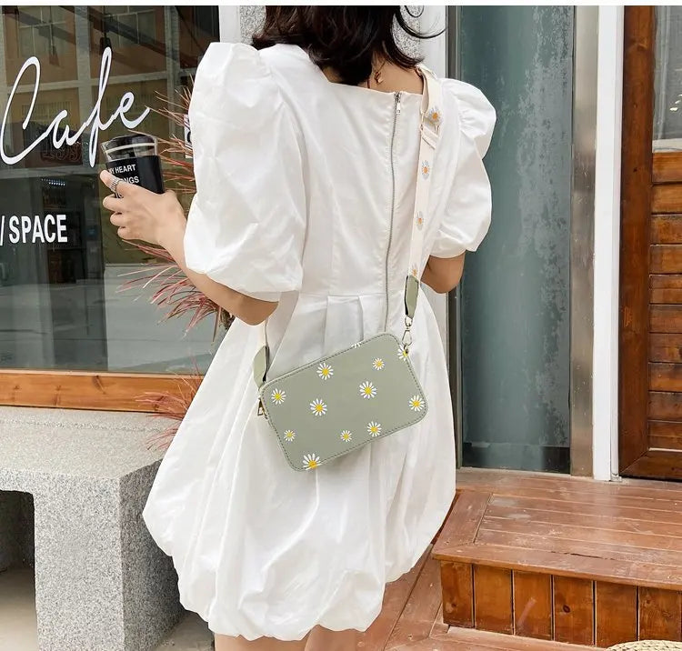 Fashion Women's Daisy Pattern Shoulder Bag | Classic Elegant Handbag & Small Square Tote Luxegan