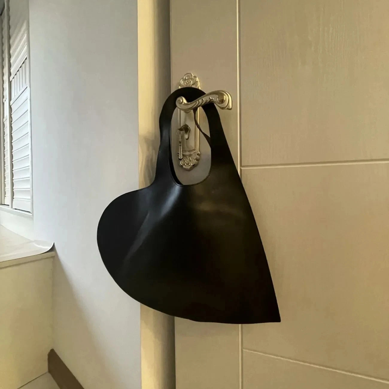 Luxury Heart-Shaped Shoulder Bag | Soft PU Hobo Purse Luxegan