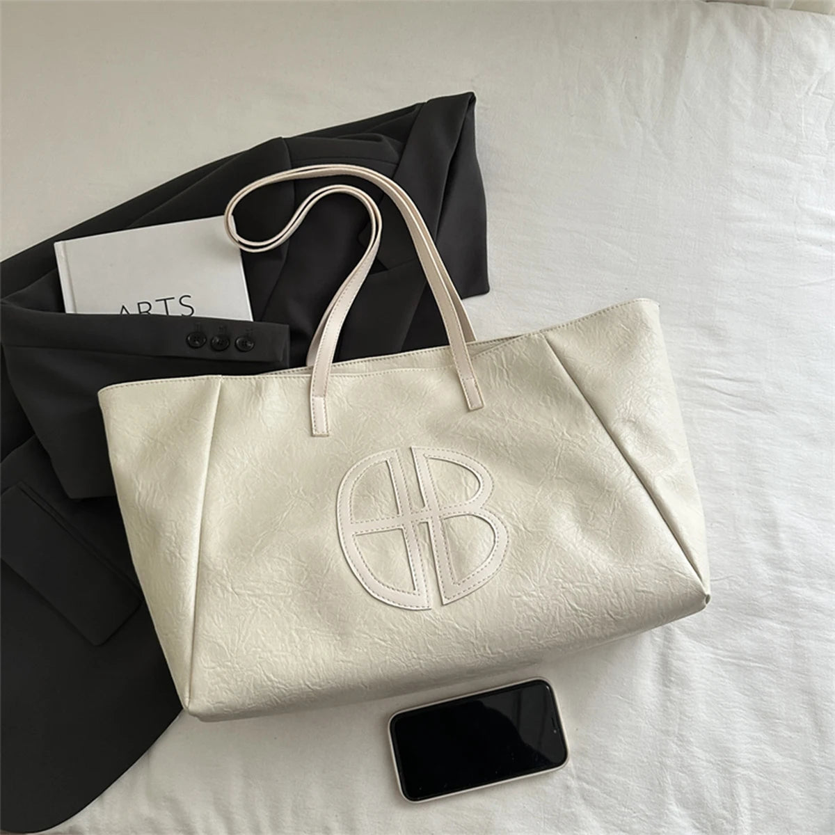 Fashion Women's Solid Color Tote Bag | Large Capacity PU Leather Water-Resistant Shoulder Bag Luxegan