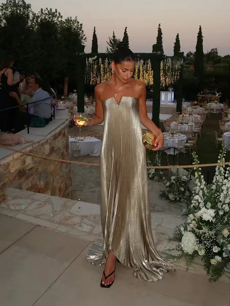 Women's Modern Metallic Strapless Prom Dress | Draped Sleeveless Straight Gala Gown | Elegant Floor-Length Evening Dress | Built-In Bra Pleated Sequin Vestido Model WZ2510221849N Luxegan