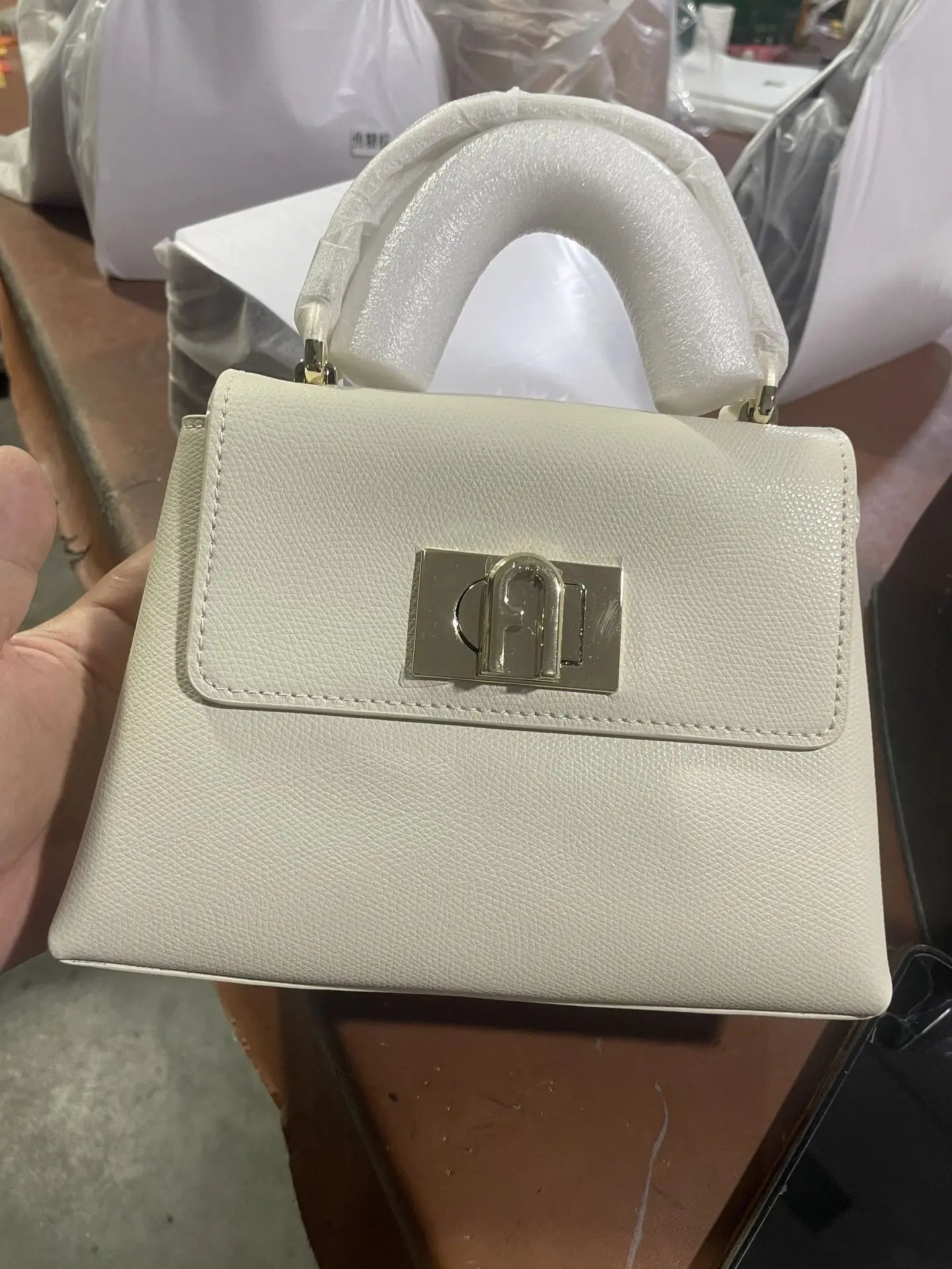 New Genuine Leather Small Square Bag | Natural Cowhide Women's Handbag | Luxurious Commuting Mini Crossbody Bag (Soft Leather) Luxegan