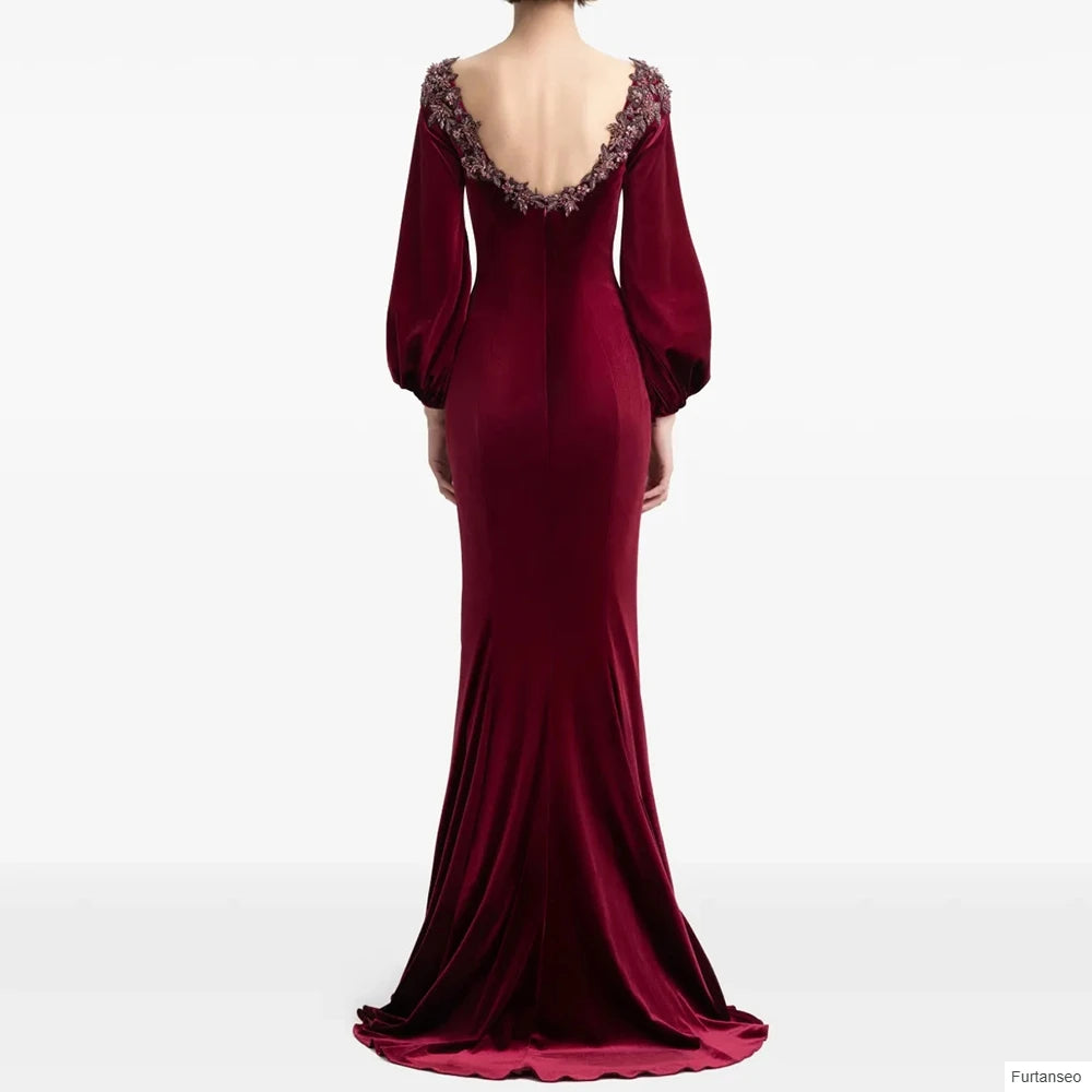  Floral Sequined Mermaid Prom Gown | Scoop Neck Full Sleeve Floor-Length Evening Dress Luxegan