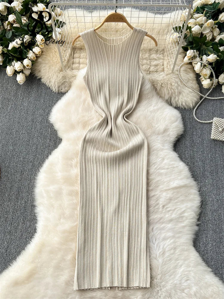 Women's Solid O-Neck Sleeveless Knit Dress | Elegant Pleated Draped Mid-Calf Gown | Slight-Stretch Slim-Fit Office Lady Retro Bodycon Dress Luxegan
