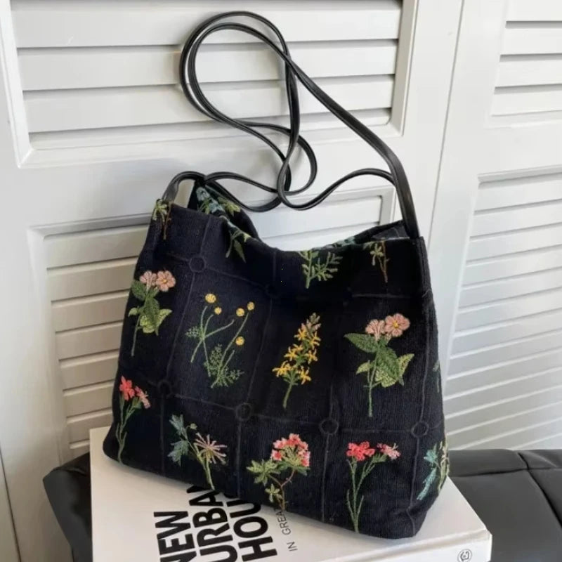 New Chinese Style Retro Silk Jacquard Bag | Sophisticated Minimalist Fashion Shoulder Bag | Elegant Single Strap Diagonal Crossbody | Luxury Silk Women’s Square Handbag with Smart Interior Luxegan