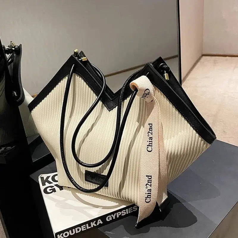 Korean Style "Big Bag" Women's Casual Tote | Versatile All-Match Commuter Shoulder Bag | Fashionable Student Handbag with Ribbon Decoration | High-Quality PU Leather Daily Carry (Model ZY052) Luxegan