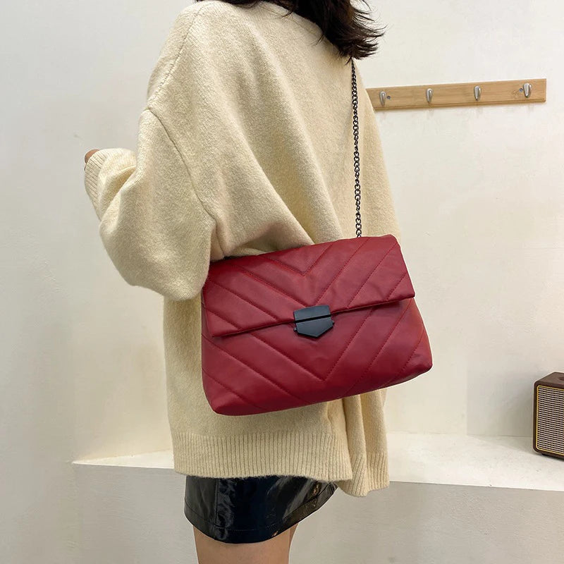 New Lingge Design Women Shoulder Bag | Crossbody Handbag for Female Leisure Large Capacity Chain Underarm Messenger Bag Luxegan